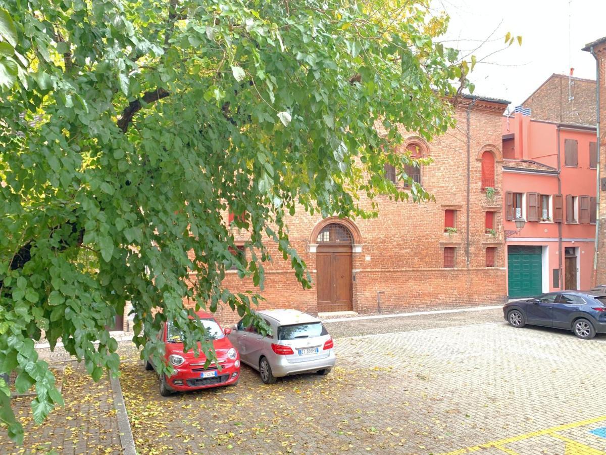 Casa Colomba Lejlighed Ferrara Eksteriør billede